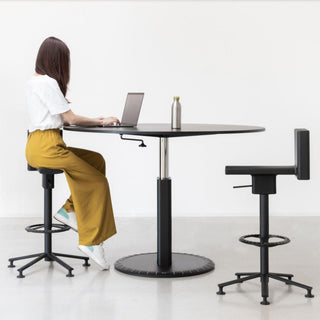 Magis 360° adjustable table in height diam. 55.12 inch - Buy now on ShopDecor - Discover the best products by MAGIS design