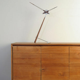 Nomon Puntero desk clock made of wood - Buy now on ShopDecor - Discover the best products by NOMON design